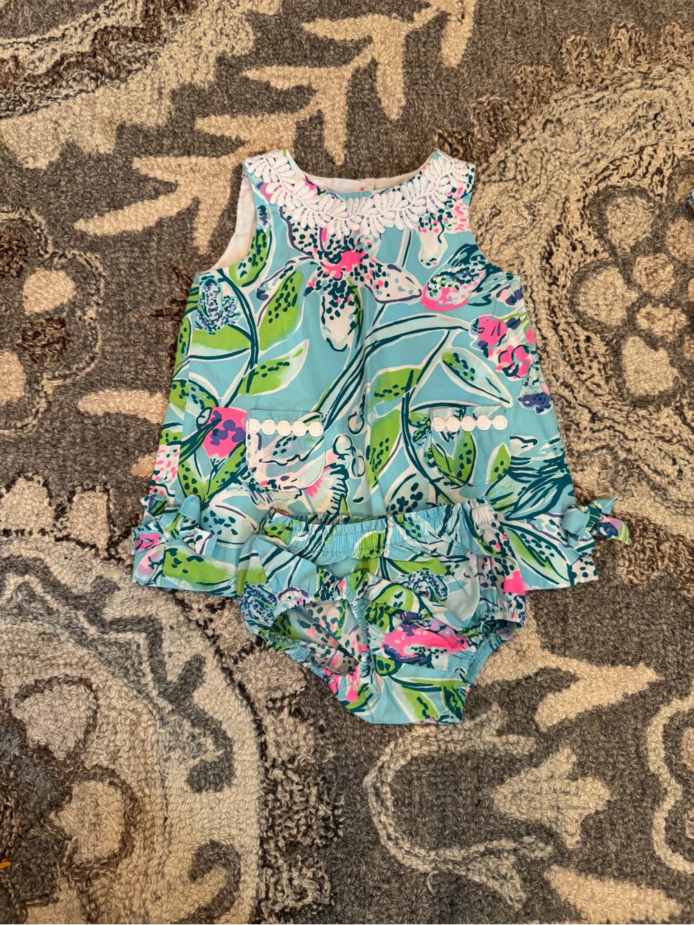 Lilly Pulitzer Spotted on Worth Avenue Shift Dress and Bloomer Set